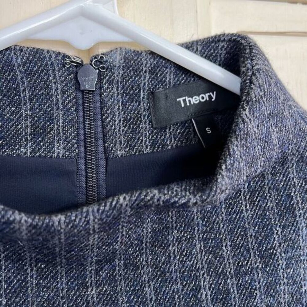 Theory size small navy pin stripe wool blend sweater top blouse - Picture 2 of 4